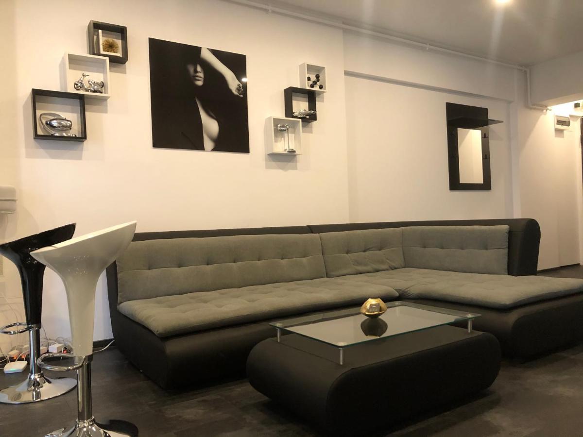 Stylish Westpark 2 Residence Lake View W8 Bükreş Dış mekan fotoğraf