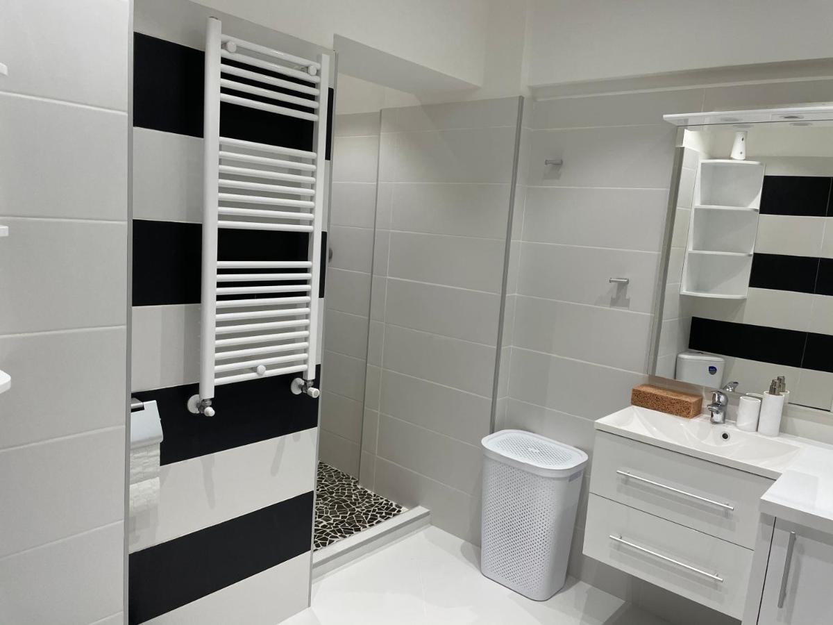 Stylish Westpark 2 Residence Lake View W8 Bükreş Dış mekan fotoğraf