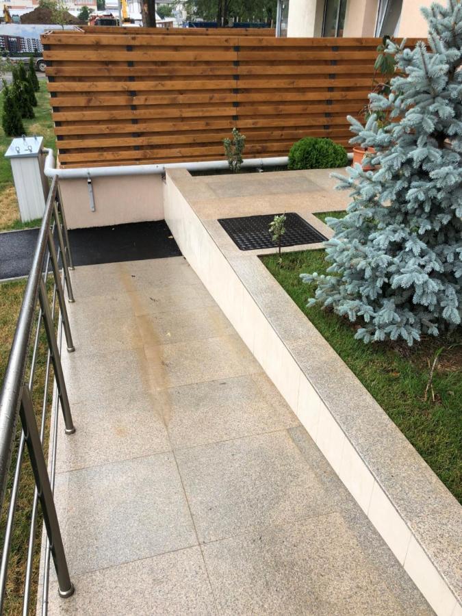Stylish Westpark 2 Residence Lake View W8 Bükreş Dış mekan fotoğraf