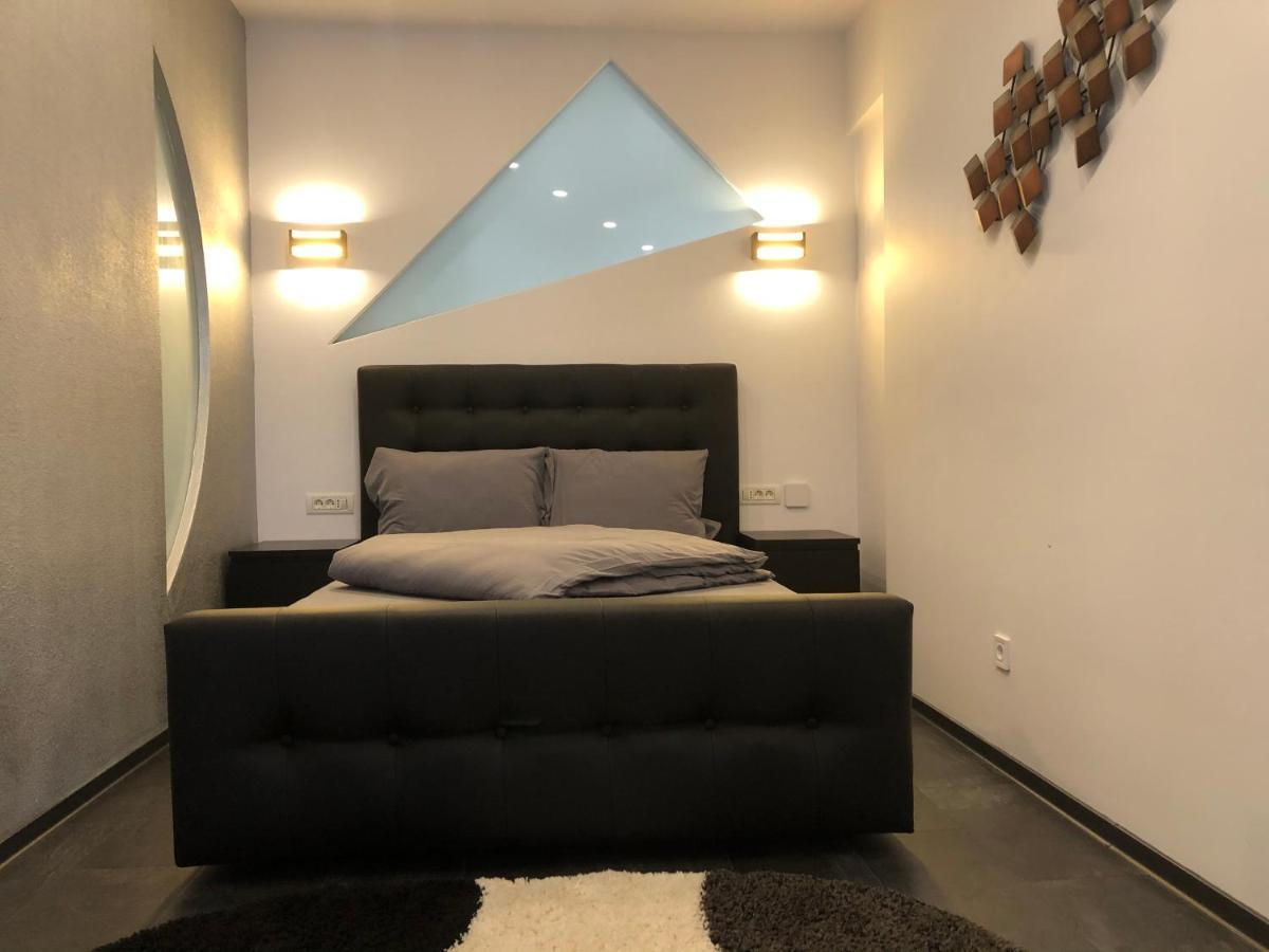 Stylish Westpark 2 Residence Lake View W8 Bükreş Dış mekan fotoğraf